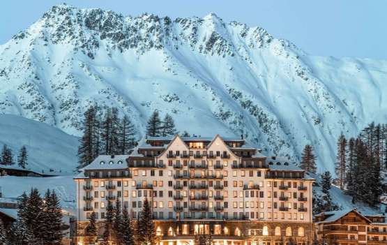 TEMPORADA NA NEVE De Saint Moritz a Zermat Percurso Trem Glaciar Express